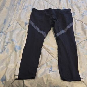 Avia Black and Gray Leggings